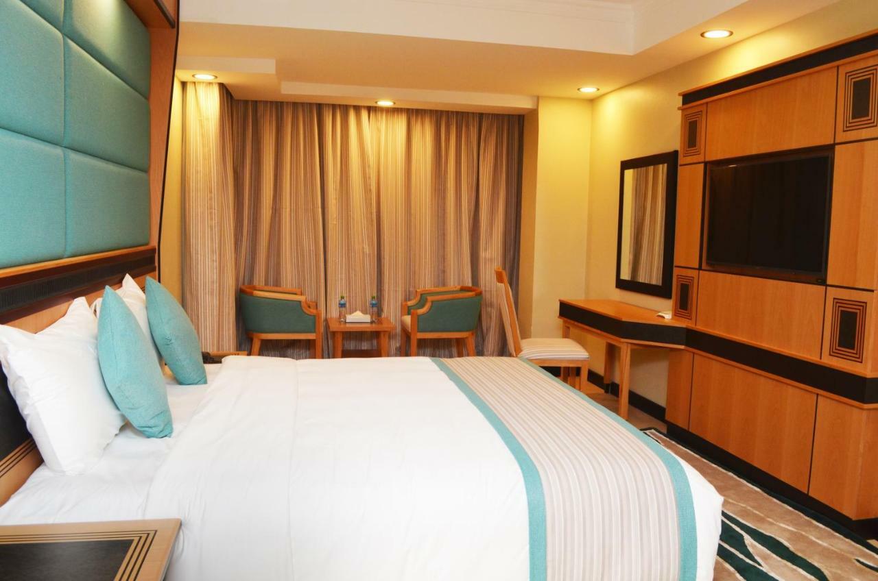 Nooh Tower Apartment Al Hidd Luaran gambar