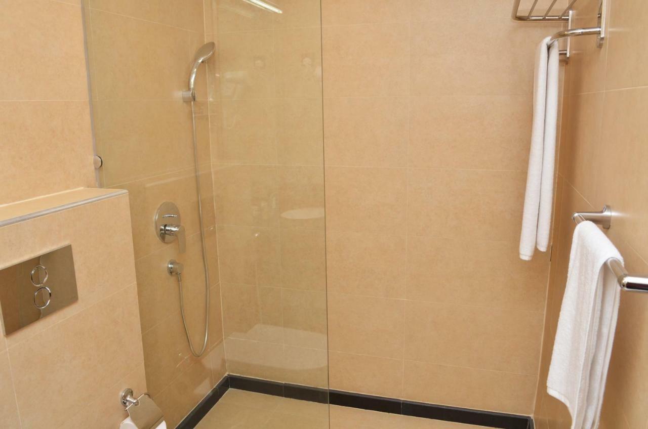 Nooh Tower Apartment Al Hidd Luaran gambar